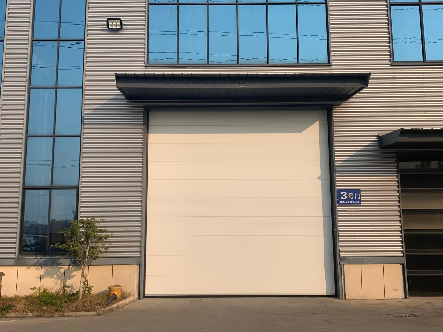 安必信工业门遂宁服务站生产基地